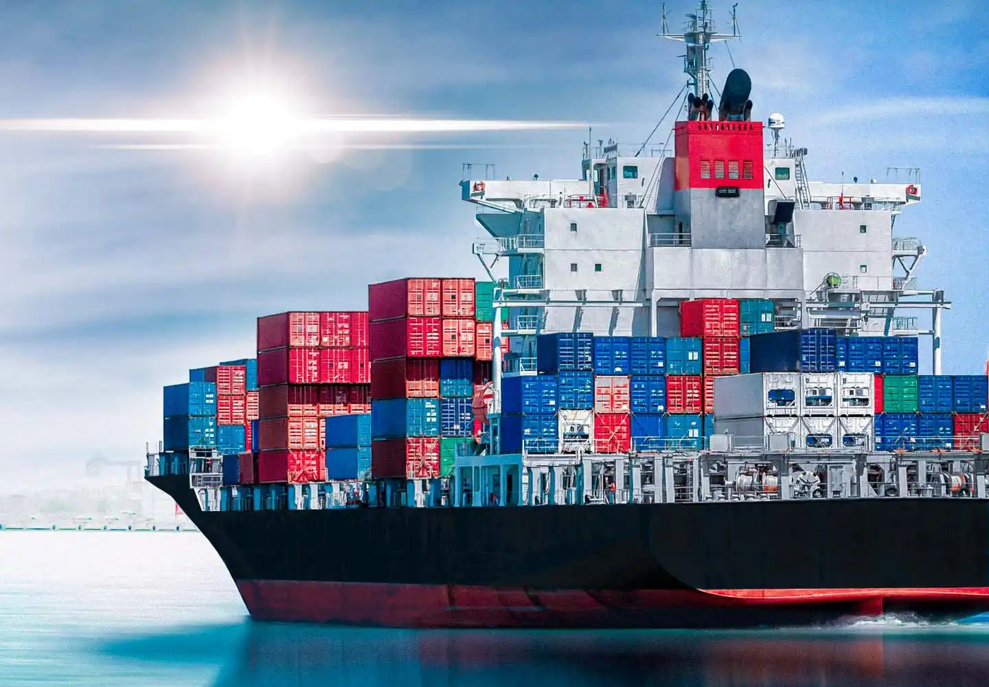 VesselConnect: Reefer container management at sea